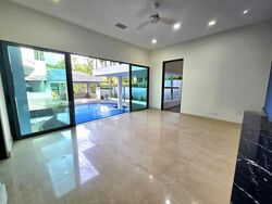 Bishopsgate (D10), Detached #576295791
